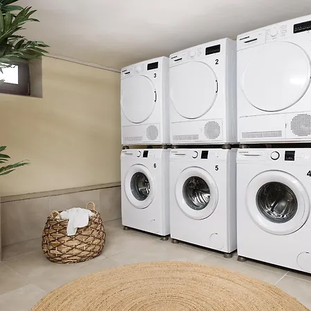 Moderne Naehe Vw - Conti *