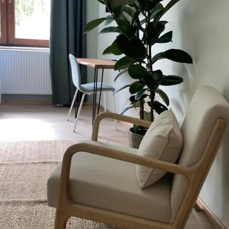 Moderne Naehe Vw - Conti * Hannover