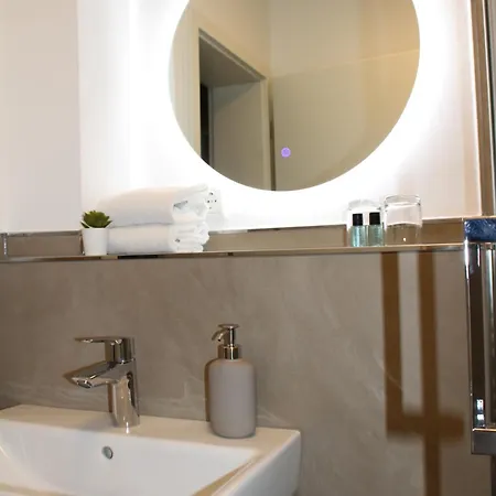 Moderne Naehe Vw - Conti * Hannover