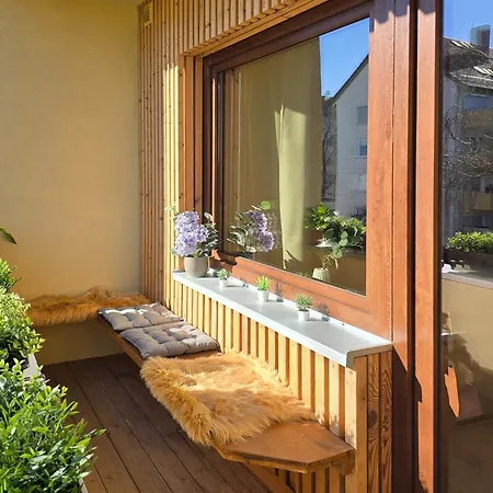 Moderne Naehe Vw - Conti